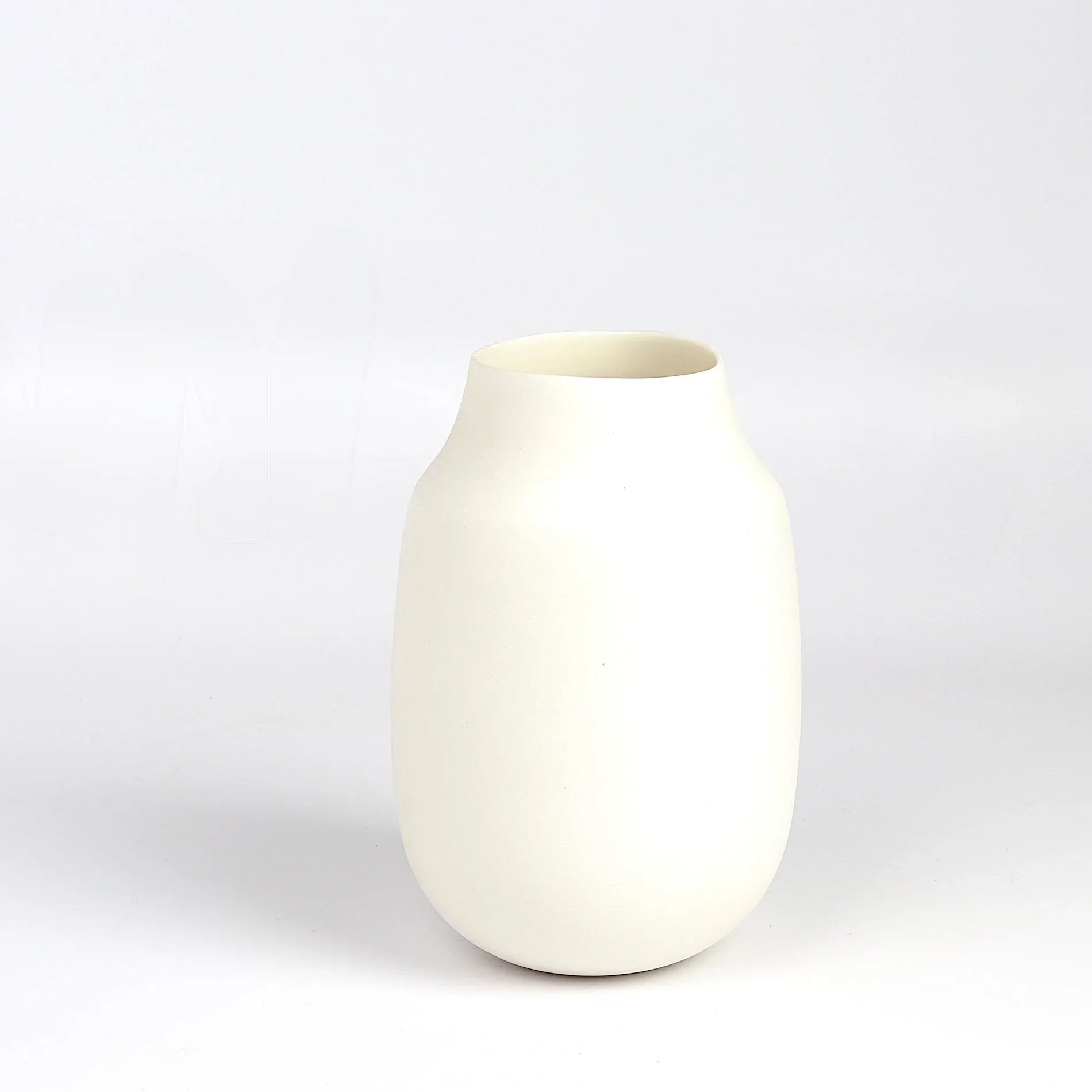 Lilith Rockett Vase With Neck "A"